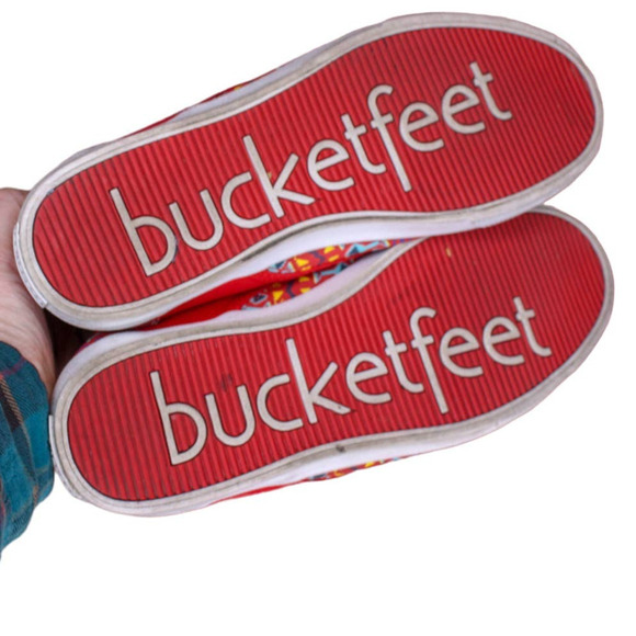 Bucket Feet Slip On Canvas Sneakers Vermillion Red Geometric Print Low Too 9 - Picture 5 of 5